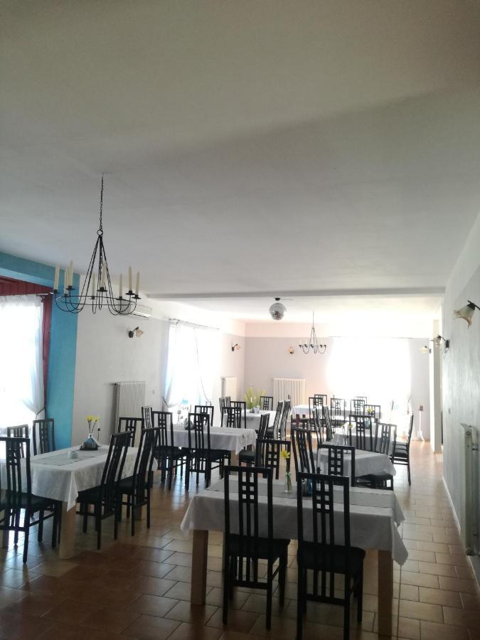 Center Angelos Bronkow